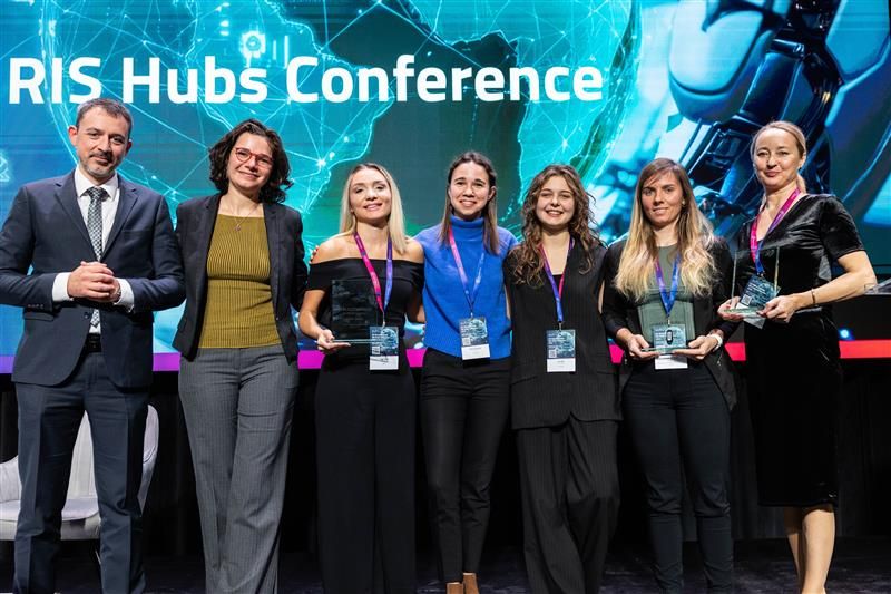 pexels divinetechygirl 1181396 | WebJET CMS